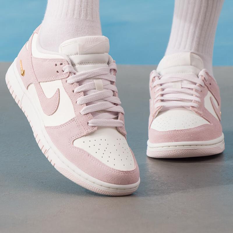 Nike Dunk Low Lifestyle Sneakers Women US 8