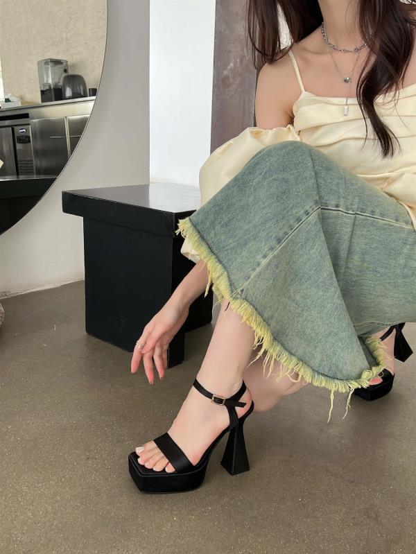 Fashion Square Toe Block Heels Women Comfy Platform Sandal Shoes Buckle Riband 2025 Summer Chunky Clogs Espadrilles Open Girls High New