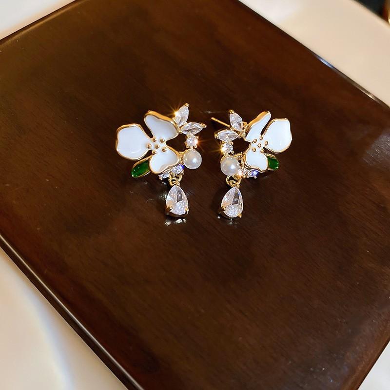 Love Geometric Earrings, Simple Flower Earrings, Fashionable Temperament Earrings, High-end Sense Earrings, Gifts