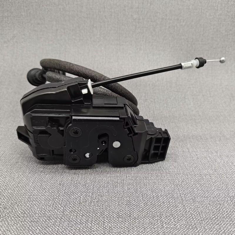 Rear Door Lock Actuator LH For HYUNDAI SANTA FE 2007-2009 #81410 2B000  814102B000  81410-2B000