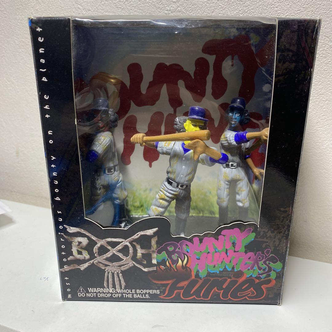 

[USED] BOUNTY HUNTER FURIES Figures