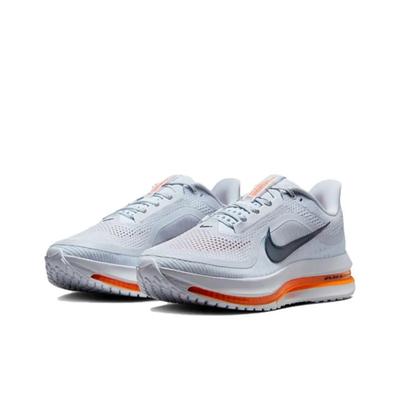 Obuwie damskie – Sneakersy
