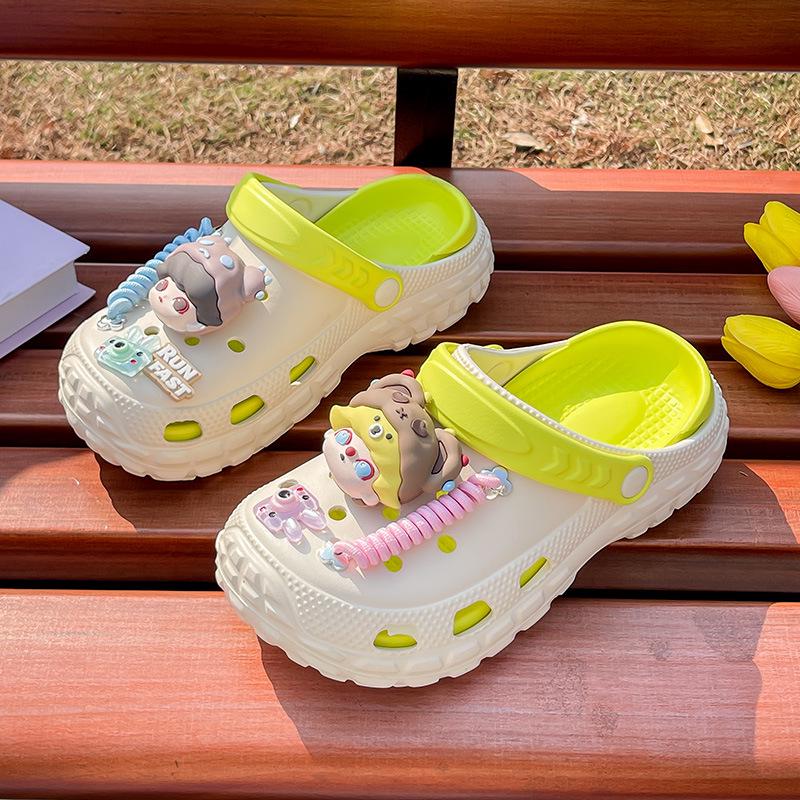 

Женские мультяшные сандалии и шлепанцы на толстой подошве в стиле колор-блок 2025 для лета Size 34-35 зелёный