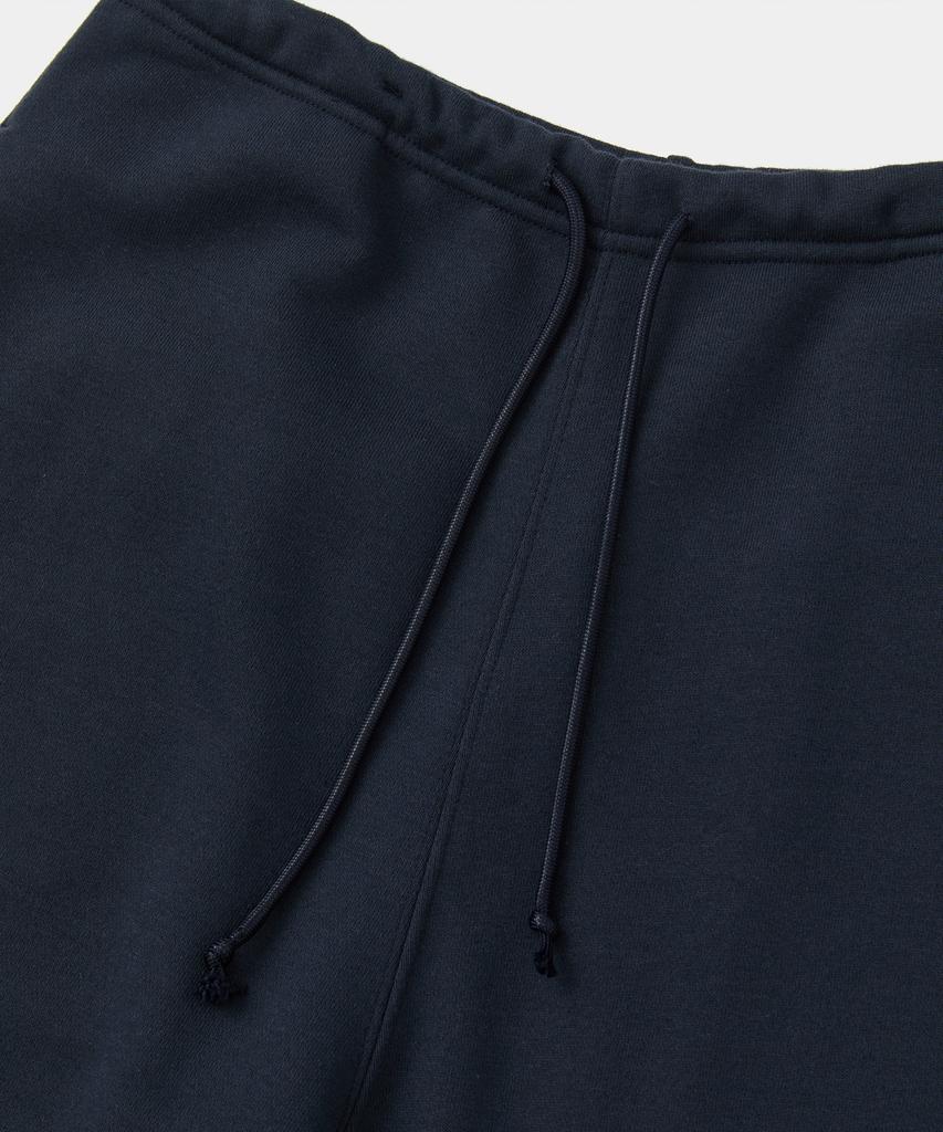 Laikeueomojeu Cut-Off Velcro Bermuda Pants_Navy