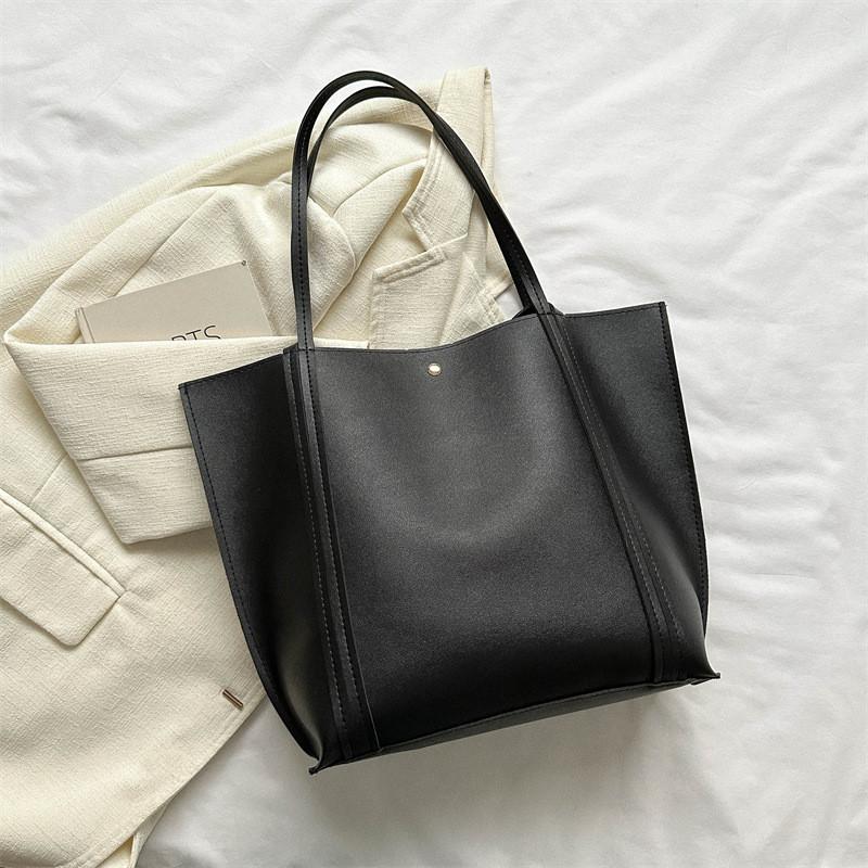 Vintage Style Large Capacity Women's Tote Bag Minimalist Design For Daily Use
