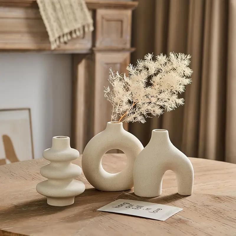 Creative White Ceramic Vase Ornaments Living Room Flower Instrument Geometric Shape Dining Table Top Home Decoration Ornaments