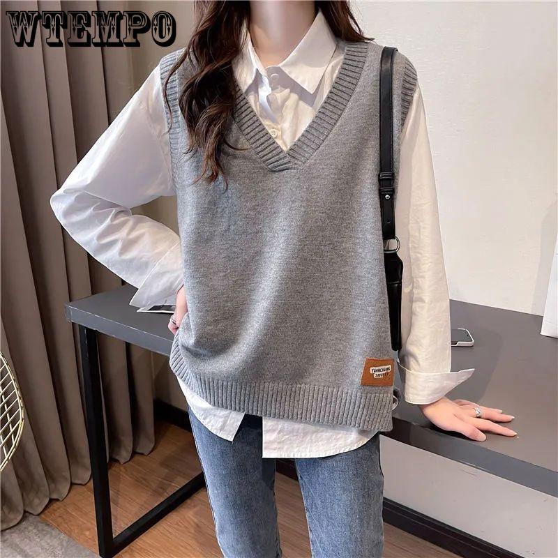 V-neck Knitted Vest for Women In Autumn Loose Vest Lazy Style Layering Over Sleeveless Waistcoat and Waistcoat