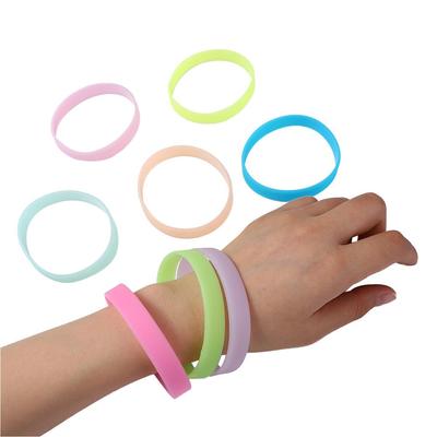 Accessoires – Gummi- & Silikonarmbänder