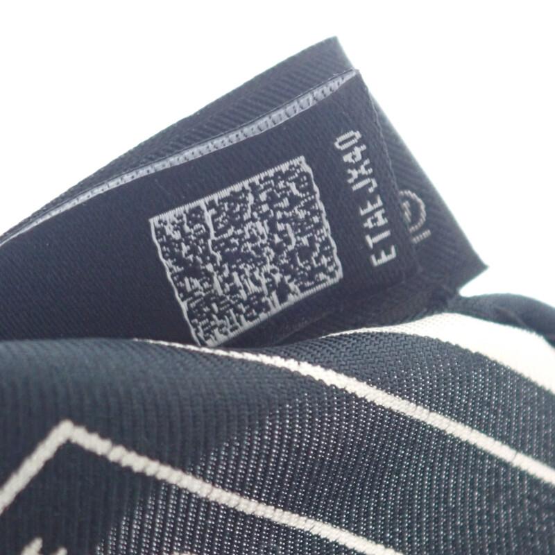 Chanel Eșarfă mătase neagră Femei