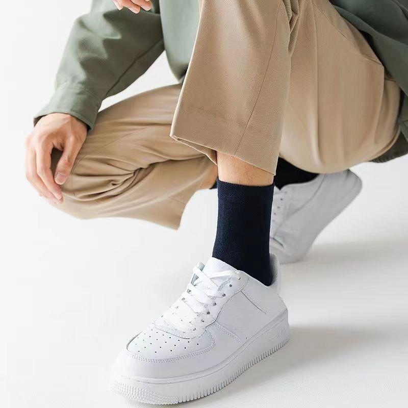 Men's Spring and Summer New Solid Color Leisure Business Breathable Tube Cotton Socks