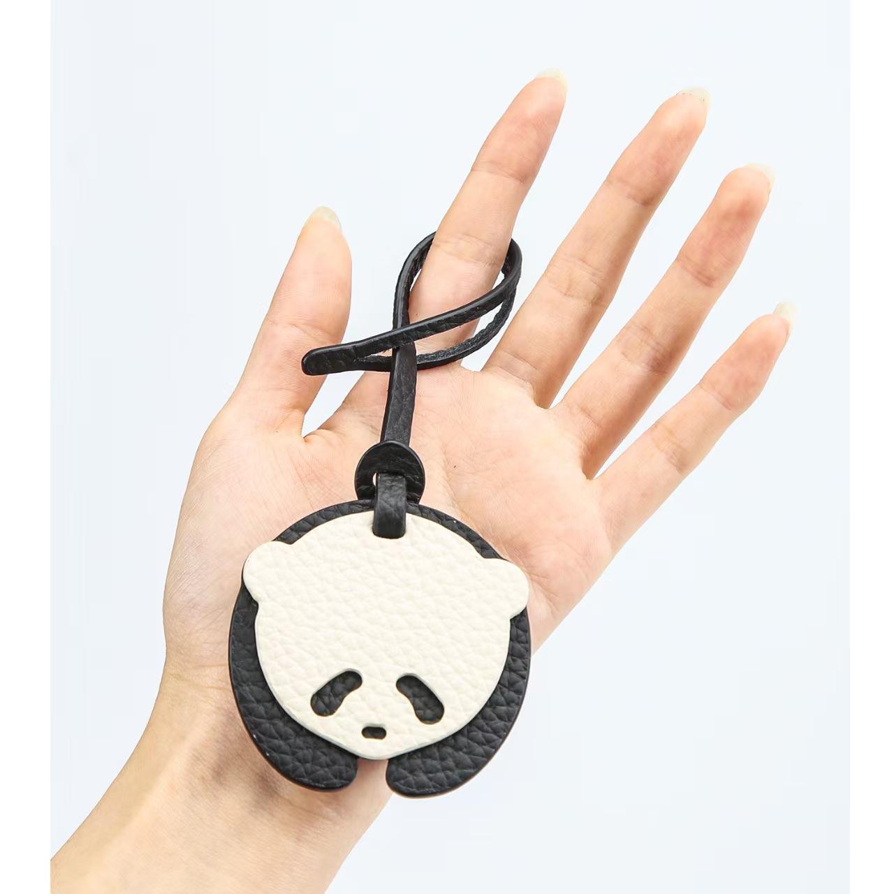 

Cute Unique Sheepskin Handmade Giant Panda Climbing Tree Car Key Pendant Handbag Crossbody Bags Pendant Girl Cute Birthday Gifts