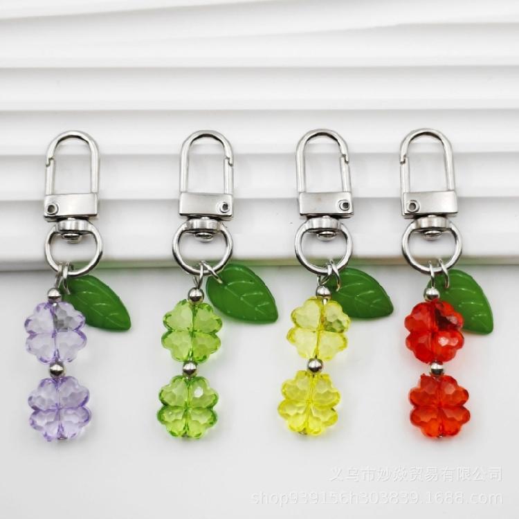 Acryl Kleeblatt Schlüsselanhänger Dekorationen Anhänger Handtasche Anhänger Schmuckstück Süßer Schlüsselanhänger Anhänger für Damen Mädchen