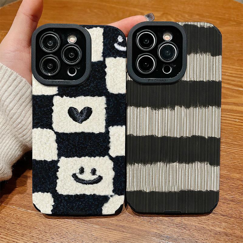 Vertical Grain Leather Shell Cute Love Printed Cover Patterned Soft Silicone Case with Camera Lens Full Protection for iPhone