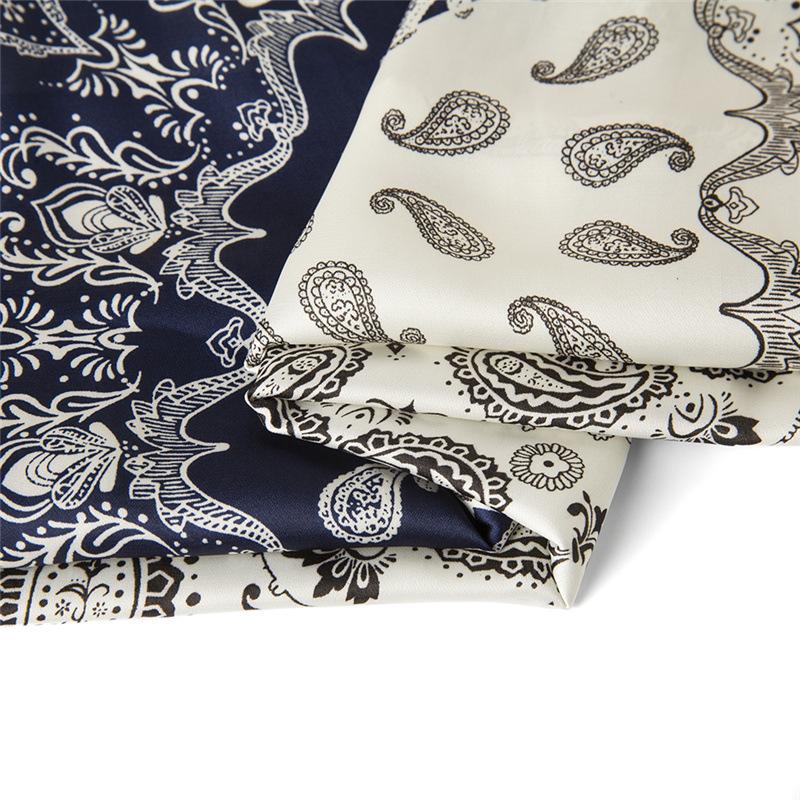 Women's Square Scarf Paisley Print Silk Feel Lightweight Ethnic Pattern Fashion Accessory Head Wrap Neck Shawl Gift