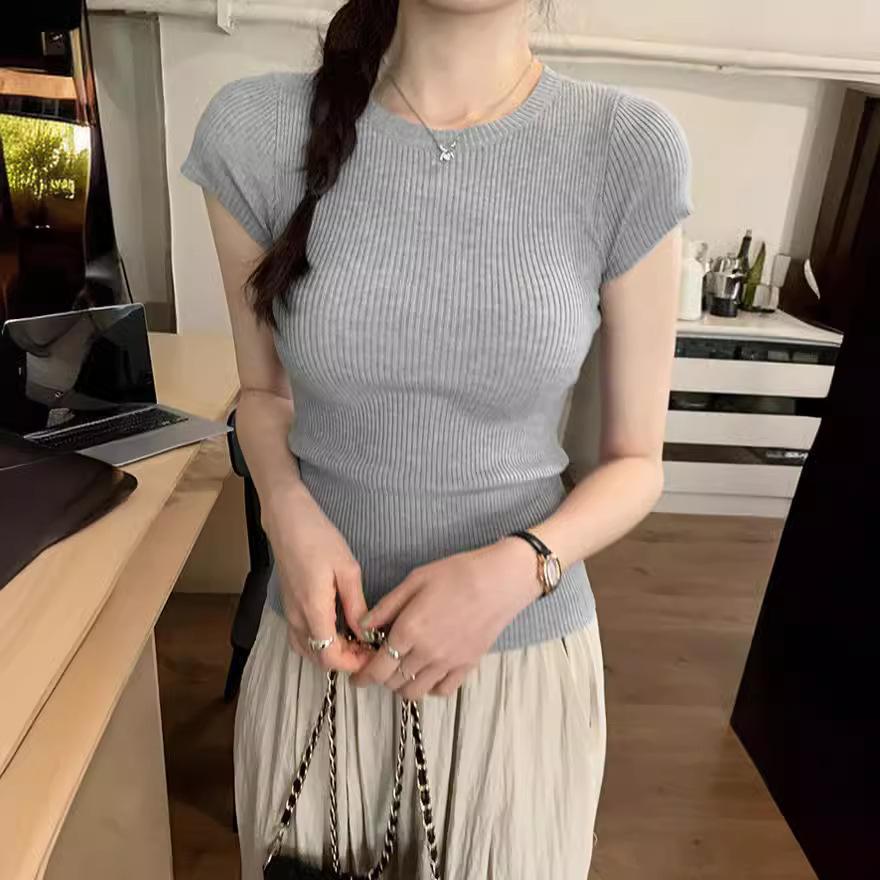 Simple and Versatile Short-sleeved T-shirt Women's Top Solid Color Round Neck Slim Fit Slim Elastic Sweater Top for For Women