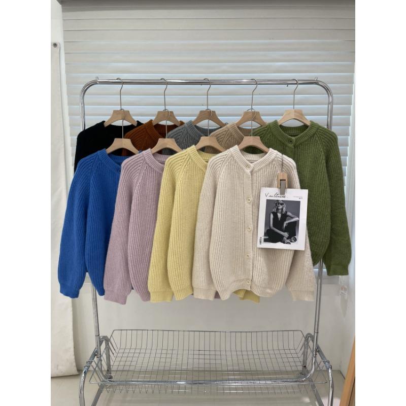 

New solid color shoulder-plugged long-sleeved thick needle single-breasted knitted cardigan women s casual simple sweater jacket women One Size чёрный