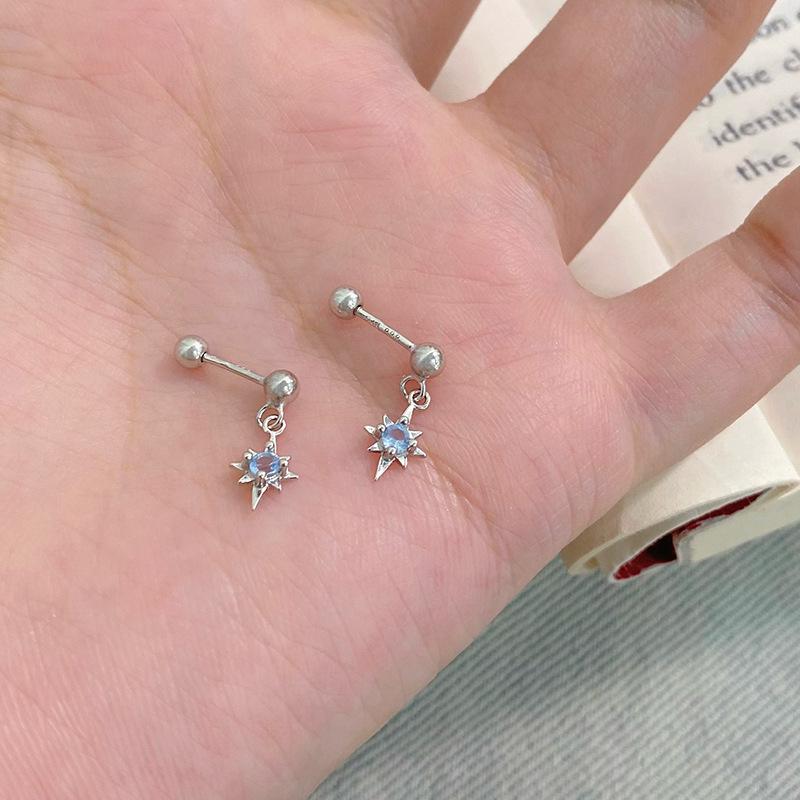 Simple Eight-pointed Star Earrings for Women  Light Luxury  Personalized  Fashionable and Versatile  No Need To Remove Earrings
