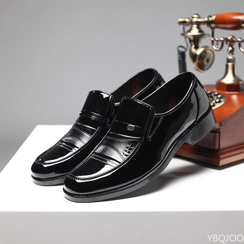 Fashion Spring New Fashionable Versatile Men Dress Shoes Men Formal Elegant Minimalist Round Toe Leisure Comfortable Business Shoes