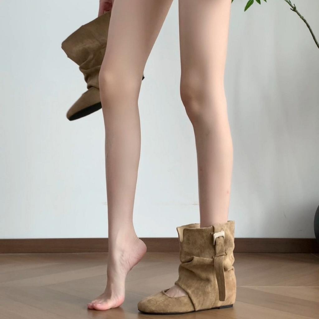 Many Belt Buckle Short Boots Wasteland Wind Round Head Inner Height Increase Retro Martin Boots Women