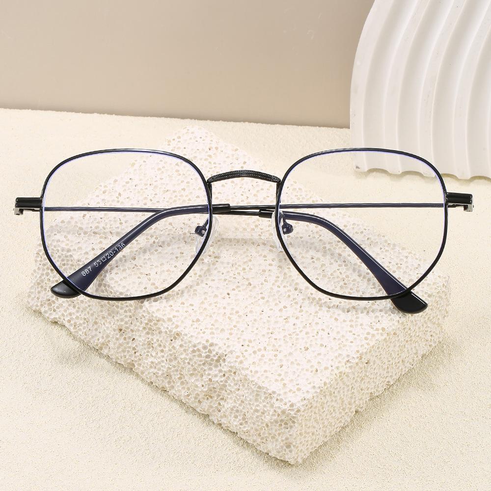 

European American Style Sun Glasses For Men Square Shaped Shape UV Ray Blocking Woman Sun Glasses Vintage Style For Men Sunglass