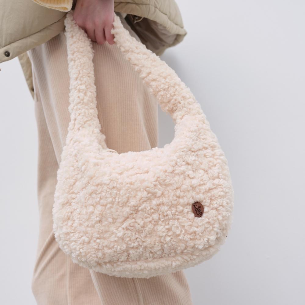 

K S Boucle Fleece Shoulder Bag Kd3bcg3107f Crm CREAM/000