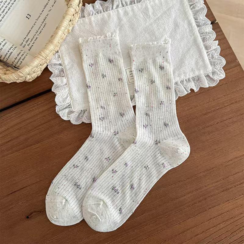2026 Spring/Summer Sweet Floral Lace Mid-Calf Socks for Women - Korean Style, Lightweight and Versatile. One Size цветочный/фиолетовый