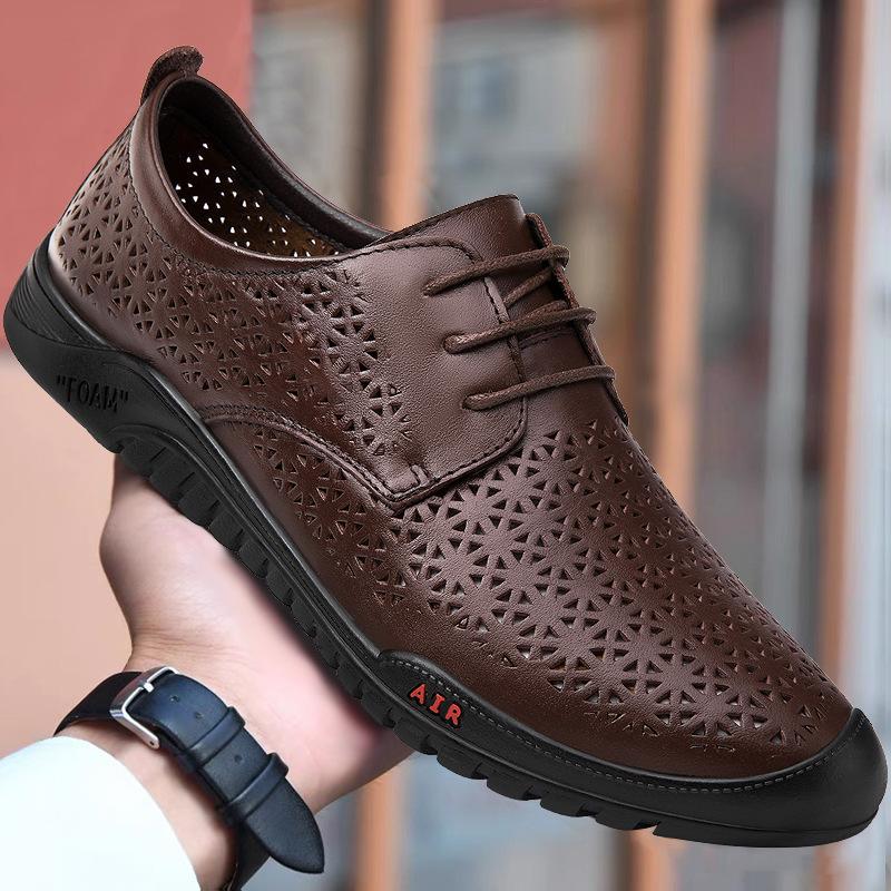 Men's shoes 2025 summer new fashion trend British style driving casual shoes round head lace-up hollow breathable leather shoes