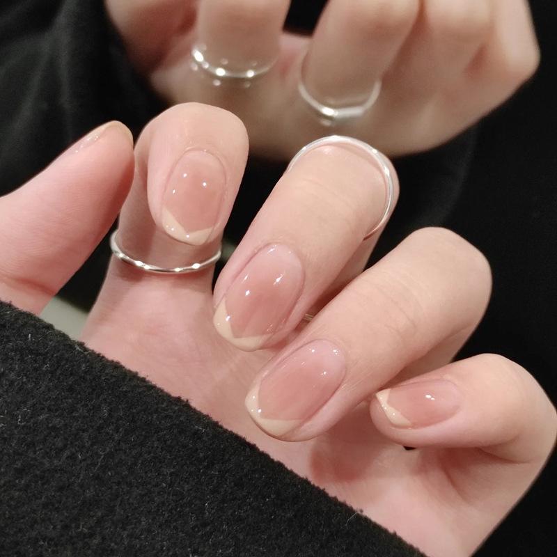 

Trendy Luxury Faux Nails – Short, Elegant, Removable with Jelly Adhesive Glue Edition