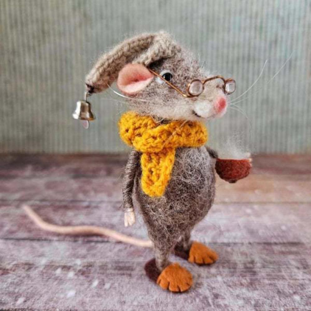 Handmade Cute Needle Felted Mouse Toy DIY Felt Animal Craft for Kids and Adults