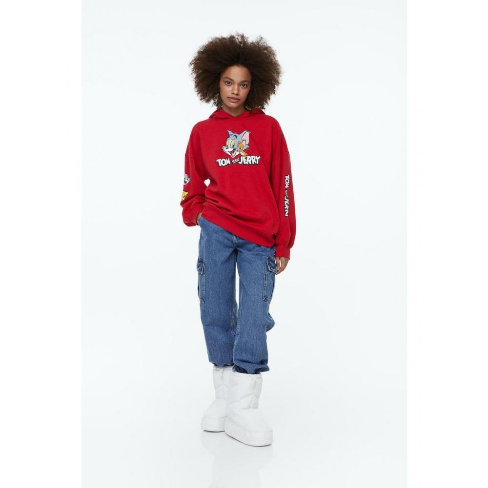 

Толстовка оверсайз H&M Red Tom and Jerry 1089732012