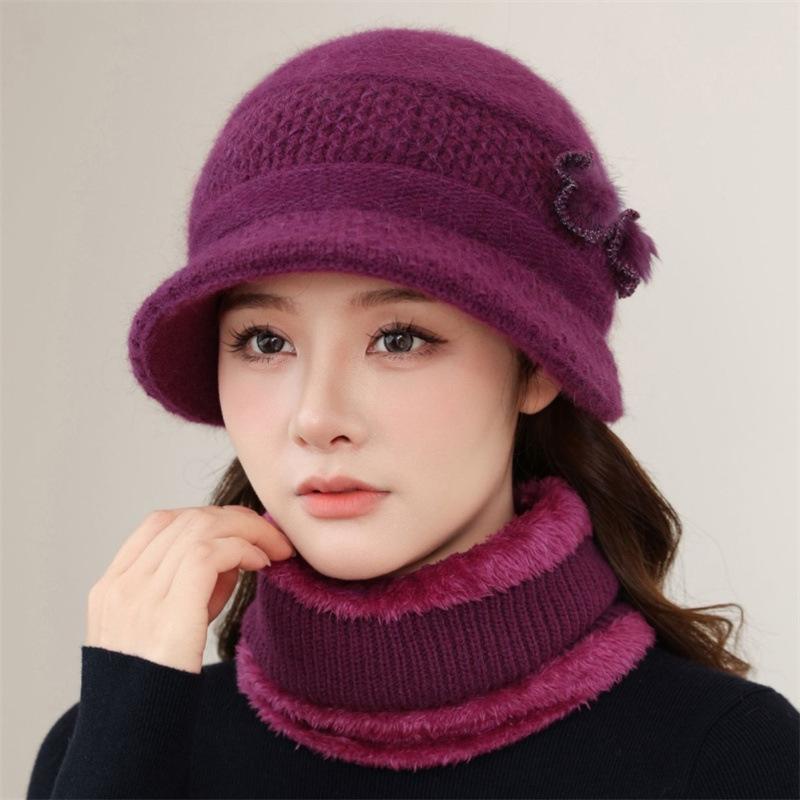 Winter middle-aged and elderly mother hat women's fleece thickened thermal ear protection hat big brim old lady knitted wool hat