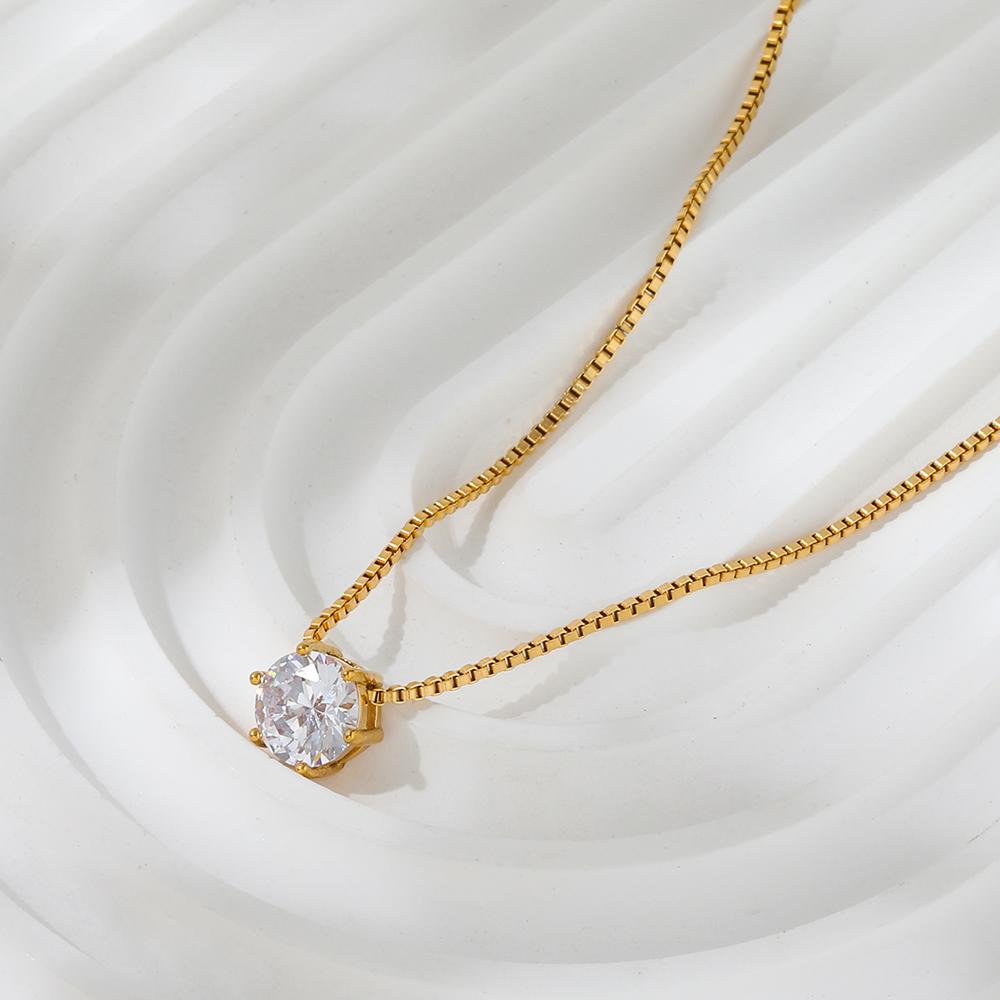 Fenny 18K PVD Plated Permanent Fashion Gentle Designer Diamond Pendant Stainless Steel Necklace for Women
