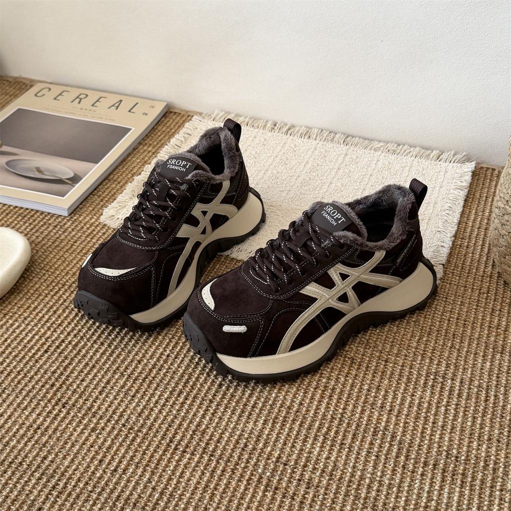 Winter New Fashion Flip Fur Platform Shoes Women's Lightweight and Versatile Height-increasing Thermal Casual Sports Shoes