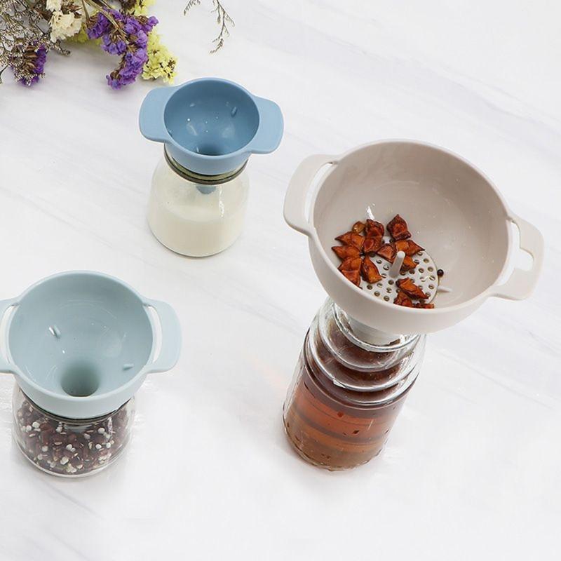 Multifunctional Pouring Set Reusable Kitchen Funnel Versatile Oil Funnel Plastic Material for Easy Pouring and Filtering
