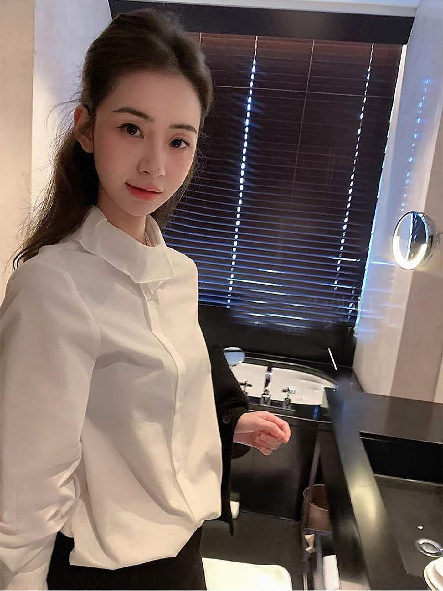 

Women s High-End Lace Collar Long Sleeve White Shirt - Light Luxury, Age-Reducing Elegant Design Large