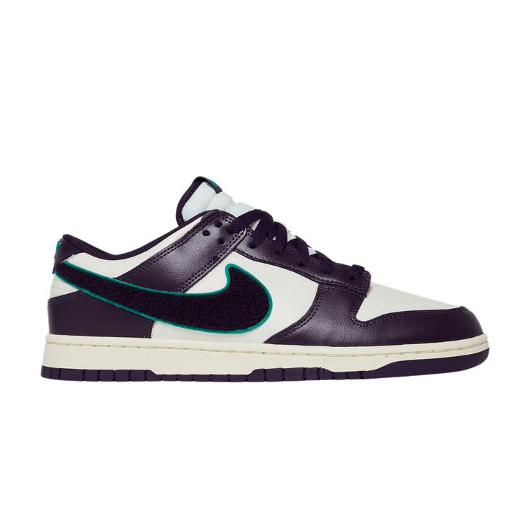 Nike Men s Dunk Low Chenille Swoosh - Grand Purple 41
