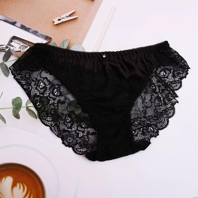 Clearance Japanese Women's Lace Thongs: Sexy Embroidered Low-Waist Underwear