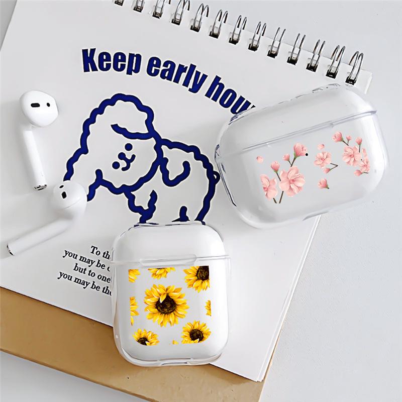 "Chrysanthemum Design Shockproof Transparent TPU Soft Case for Apple AirPods 4"