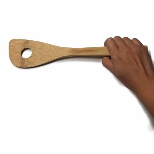 Kikusui Unpainted Japanese Smooth Bamboo Turner (Right-Handed, Perforated)