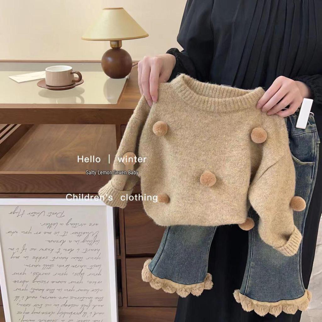2024 Winter Fashion: Girls' Knitted Sweater Two-Piece Set