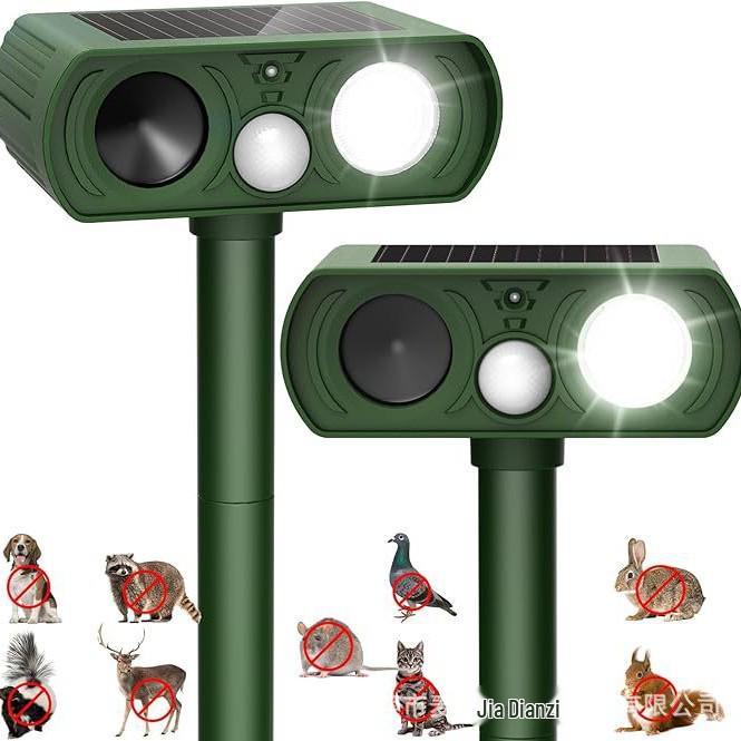 Solar-Powered Ultrasonic Mouse, Bird, and Snake Repeller for Outdoor Use