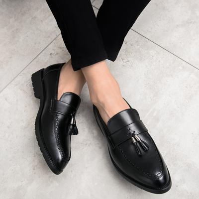 Fashion Black Leather Mens Breathable Fashion Tassel Loafers Casual Shoes Slip-on Gentleman Business Wedding Party Formal Leather Shoes