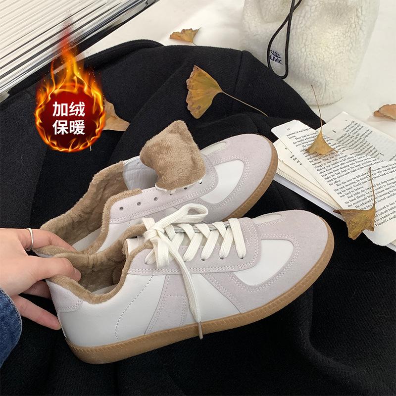 

Весна-лето новая мужская и женская повседневная обувь, маленькие белые туфли, универсальная плоская подошва, нишевый большой размер, спортивная обувь 40 male size, male size, one size smaller