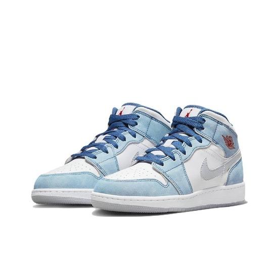 

Air Jordan 1 Mid SE GS French Blue DR6235-401 EU 36 синий