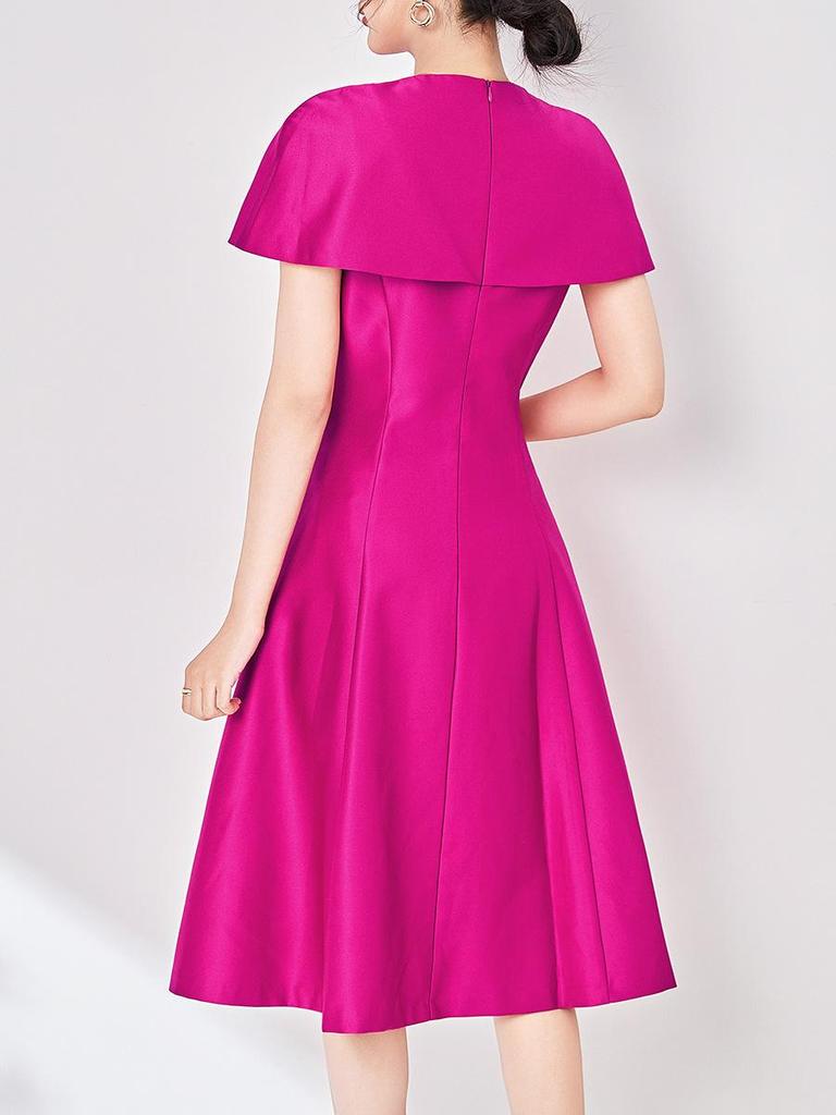 Elegant Sleeveless Cape Dress with Nail Diamond Detailing
