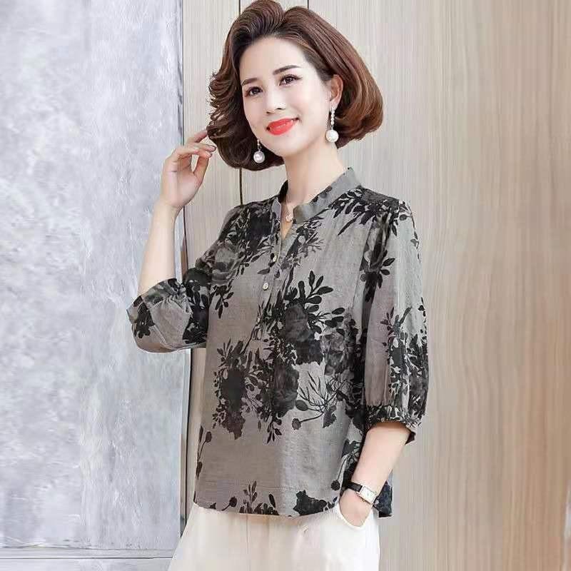 2025 Summer Dress Foreign-style T-shirt Fashion Middle-aged Women's Five-sleeve Cotton Blouse