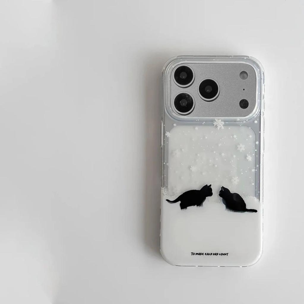Winter Snow Black Cat Suitable for Apple 16/17promax Mobile Phone Case IP15 Transparent Space Case 14pro Cute