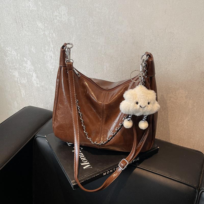 Bag Women's New Shoulder Bag Large Capacity Tote Bag Commuter Fashion Messenger Bag