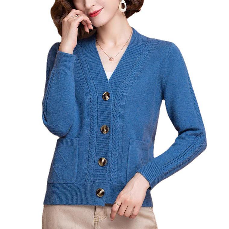 2023 Stylish Knitted Cardigan: Spring & Autumn Outerwear for Middle-aged Women