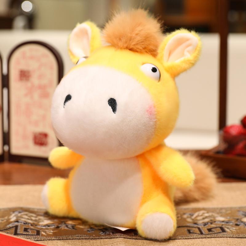 Brinquedo de Pelúcia Cavalo Pequeno de Desenho Animado Fofo Boneca de Animal de Pelúcia Macia Decoração para Casa Mascote Ano Chinês Presentes para Crianças 2026